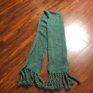 ANTHROPOLOGIE scarf